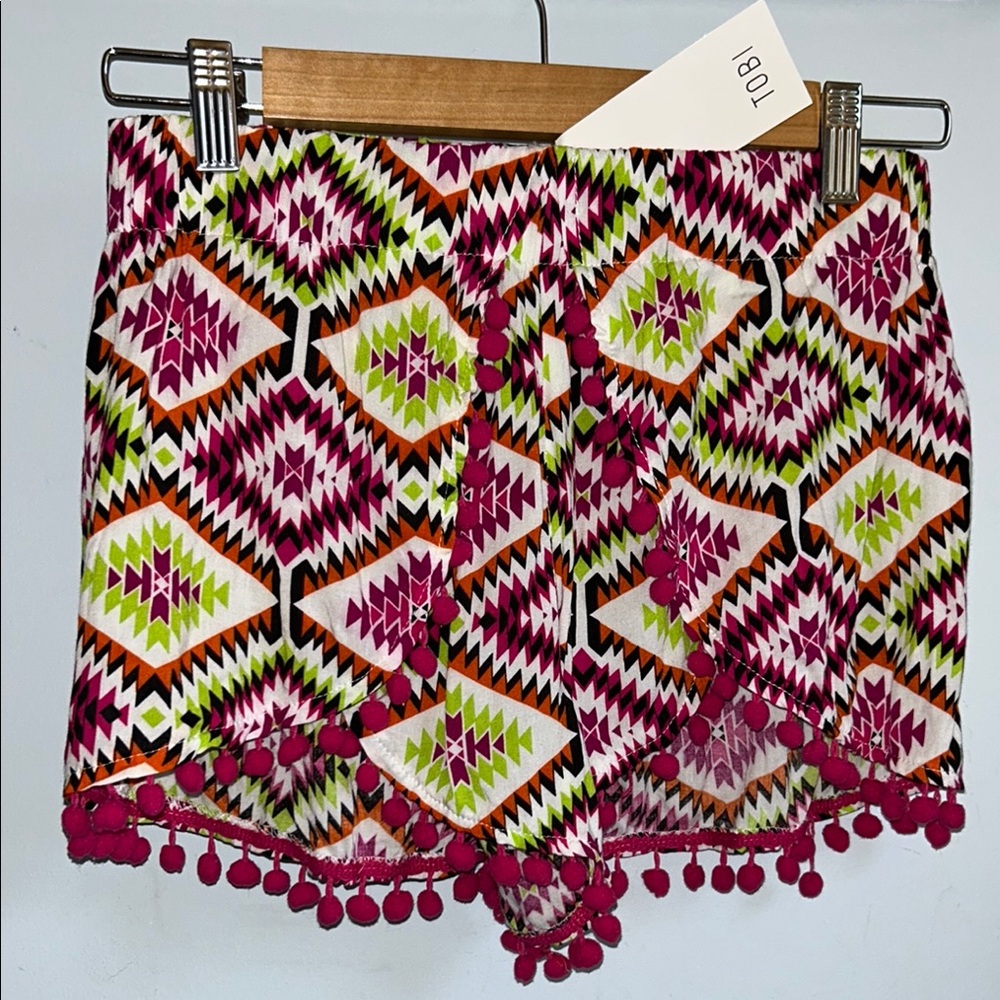 NWT TOBI Colorful Geometric Patterned Shorts S